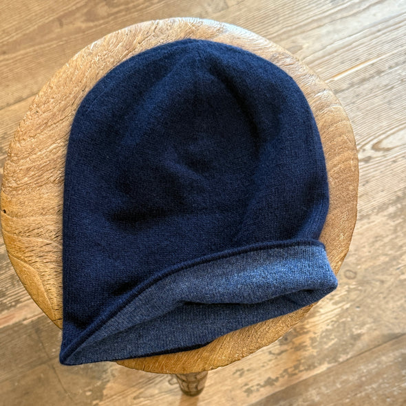 Reversible cashmere beanies