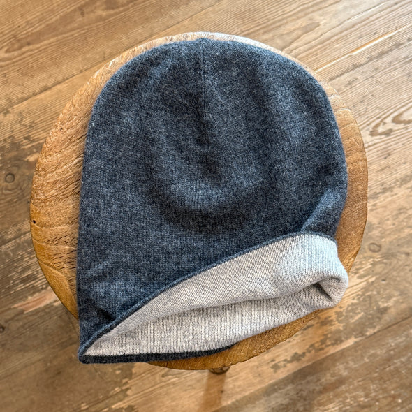 Reversible cashmere beanies