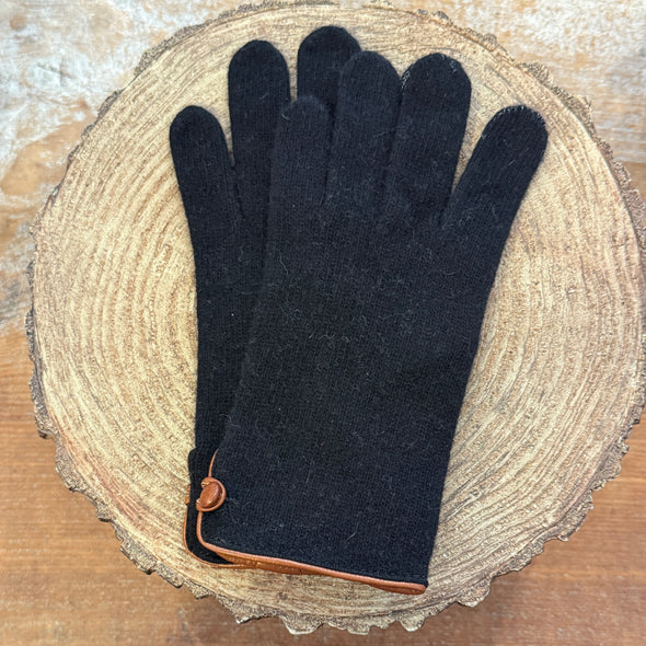 Spanish made side button wool and cashmere gloves