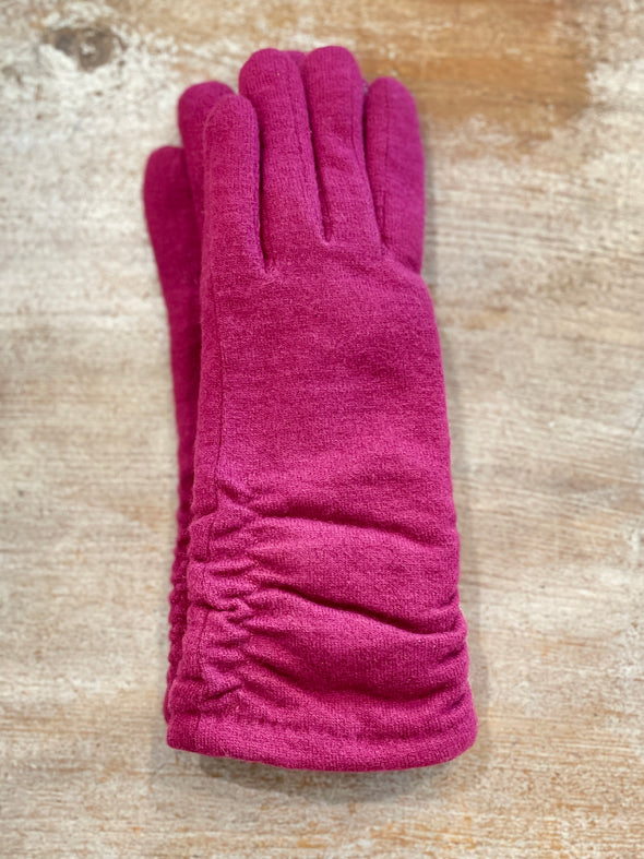 Spanish made ruched cuff gloves