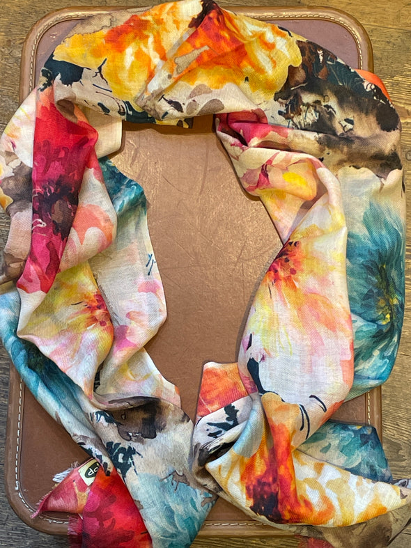 Patterned wool blend scarves