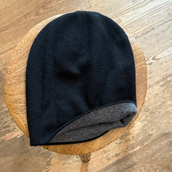 Reversible cashmere beanies