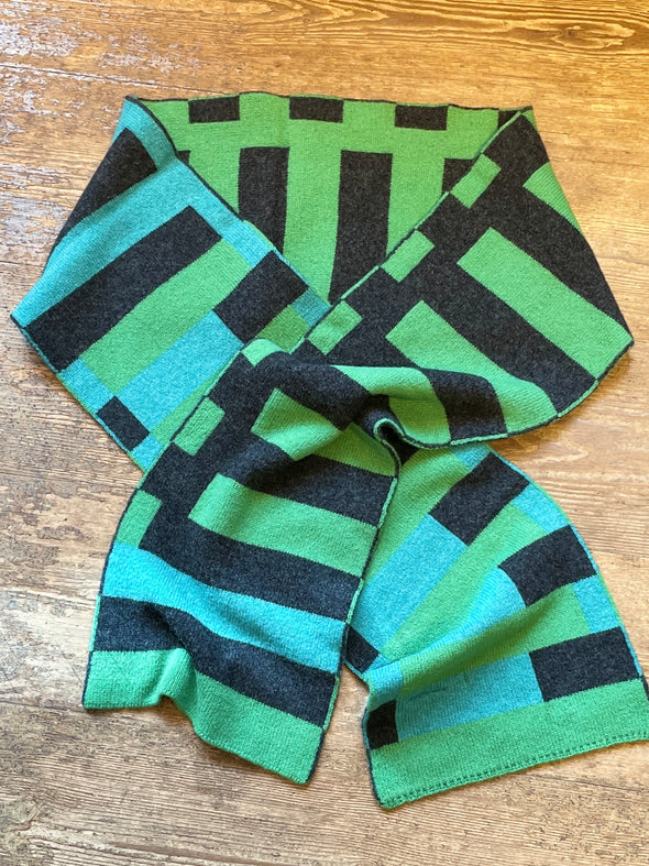 Scottish wool Bauhaus scarf