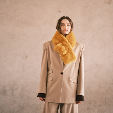 Faux fur pull through collars