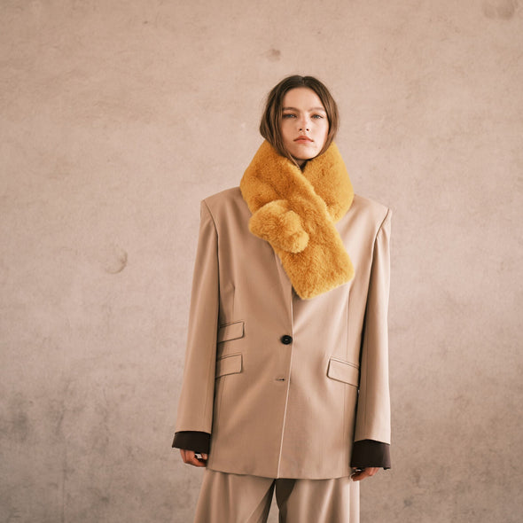 Faux fur pull through collars