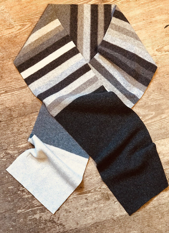 Scottish wool Bavington scarf