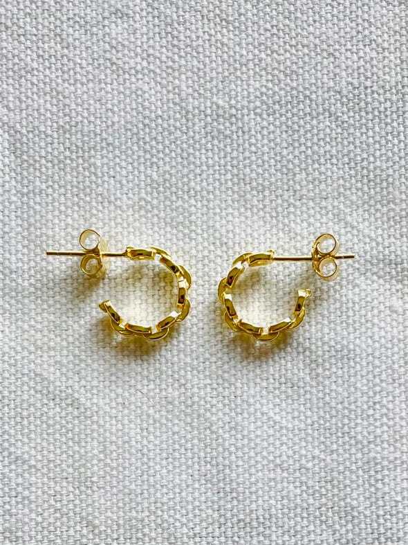 Tiny gold chain hoop earrings